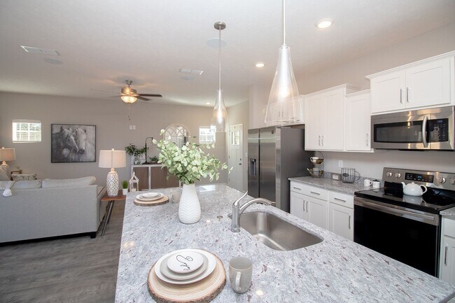Building Photo - 1802 Streamsong Dr
