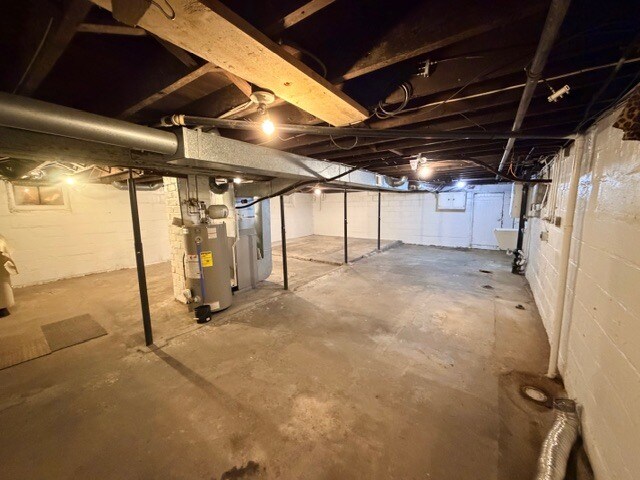 Building Photo - 379 2nd Ave