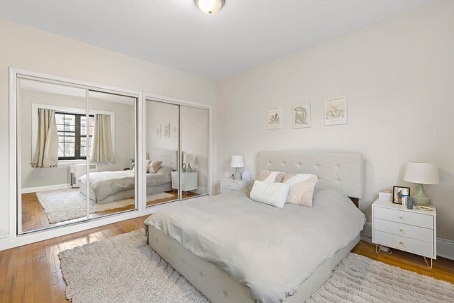 Building Photo - 1015 Washington St