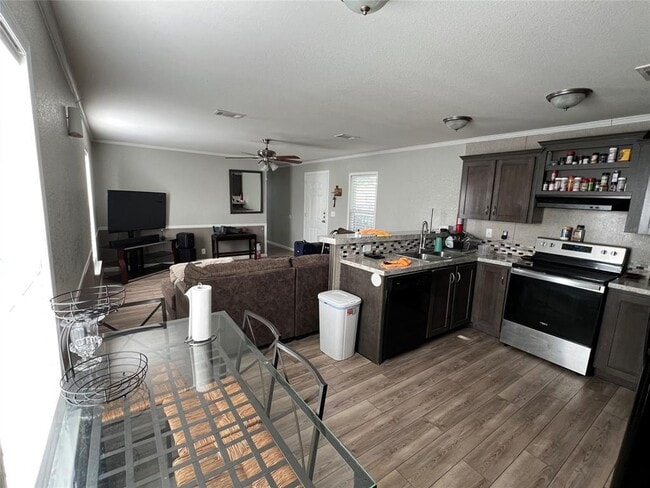 Building Photo - 14311 Skyfrost Dr