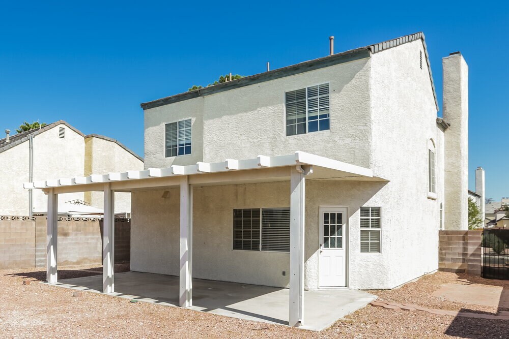 Building Photo - 7217 Chesterton Dr
