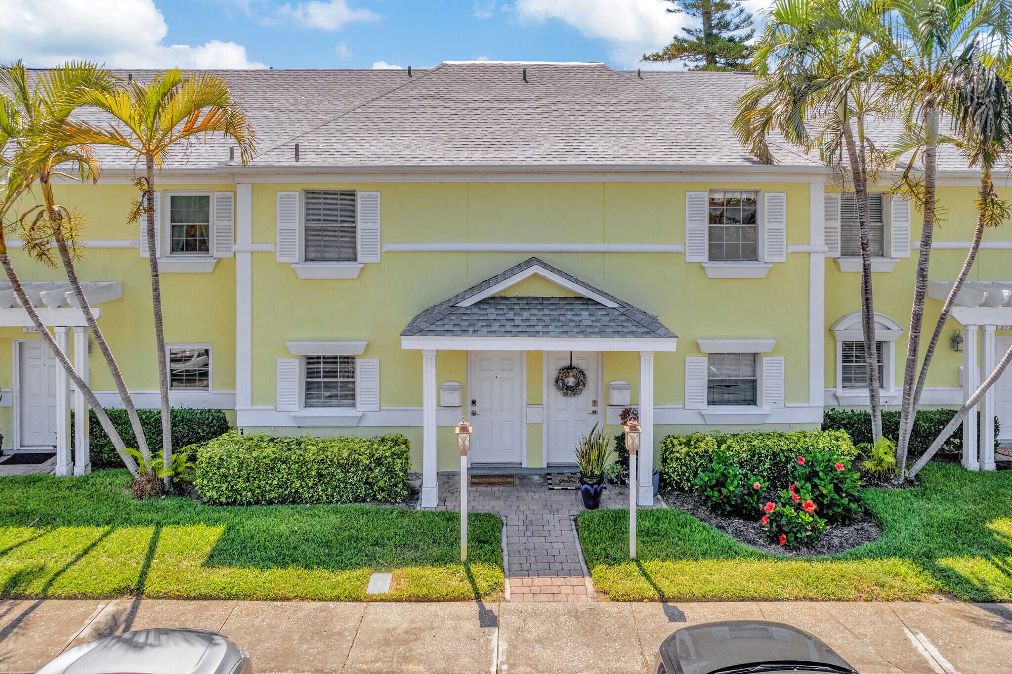 Building Photo - 3743 Pompano Dr SE