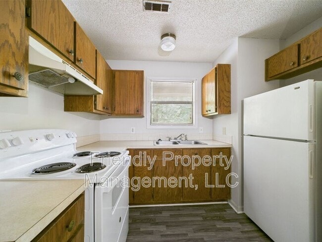Building Photo - 119 Bay Meadow Ct