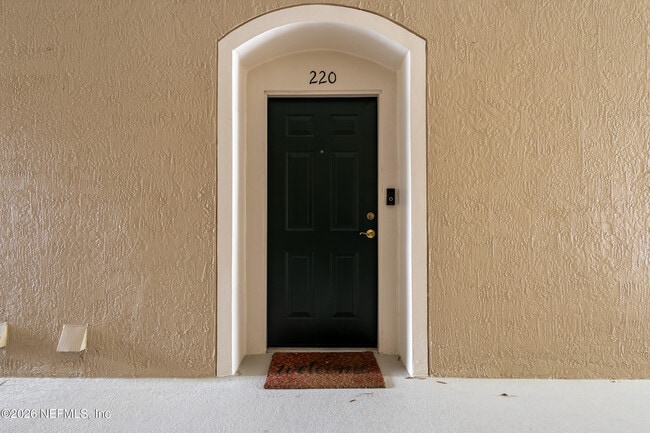 Building Photo - 7990 Baymeadows Cir E