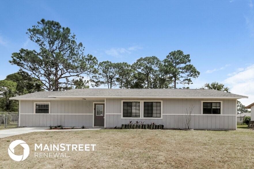 Primary Photo - 431 Tropicaire Ave SW