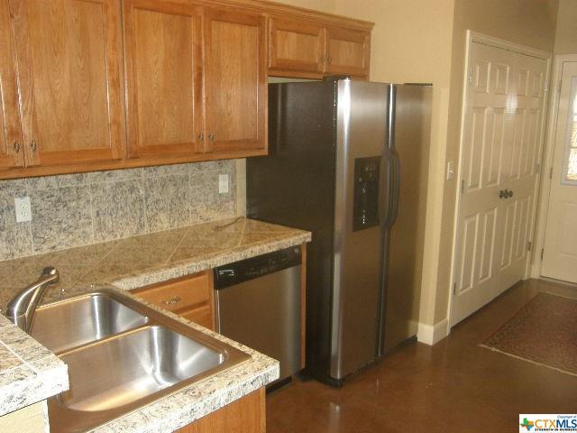 Building Photo - 2222 Gruene Lake Dr