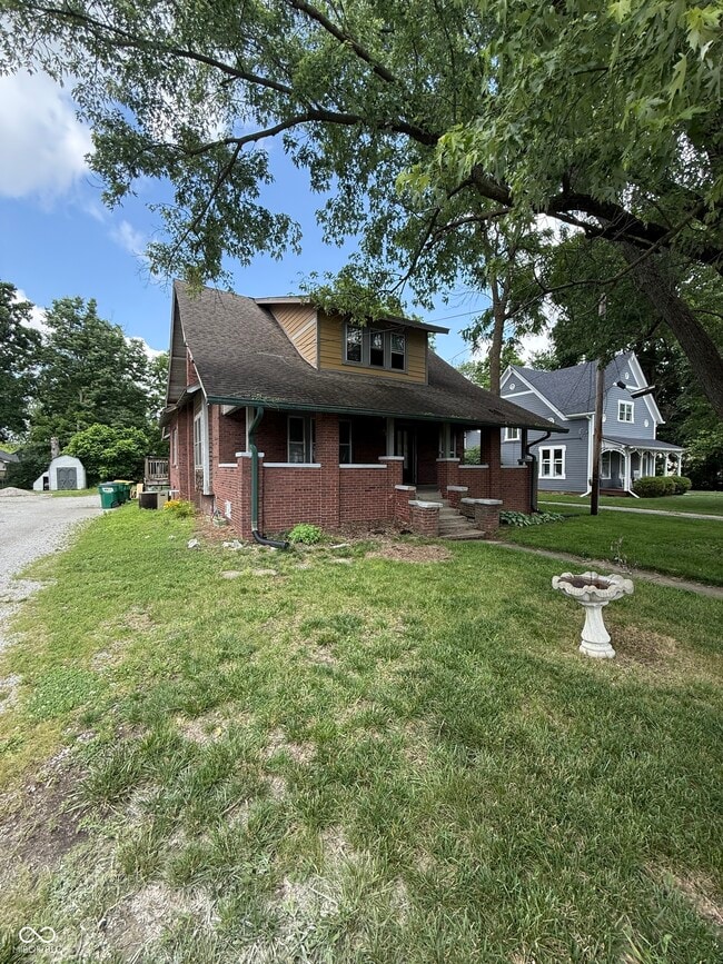 Primary Photo - 327 S Union St