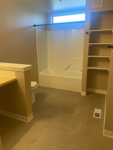 Building Photo - 712 Oakmont Rd