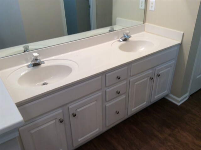 Building Photo - 11632 Larix Dr