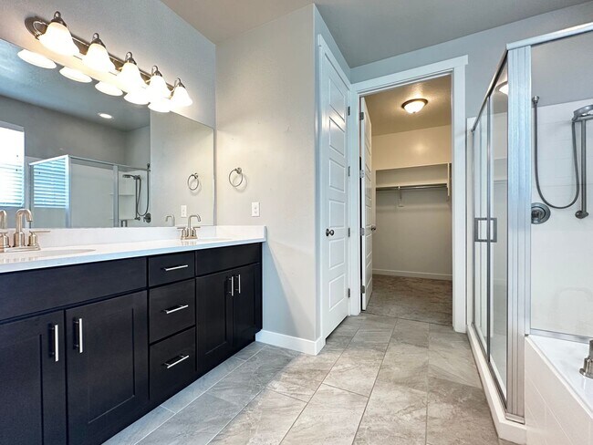 Building Photo - Amazing Home Available in the Heart of Highland UT!