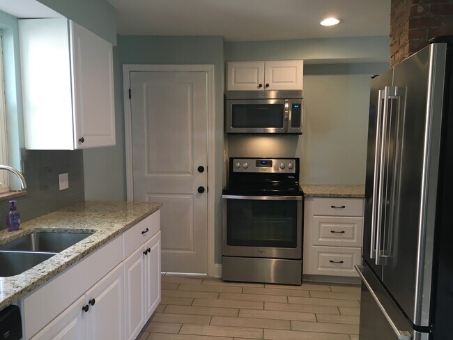 Building Photo - 4341 W 215th St