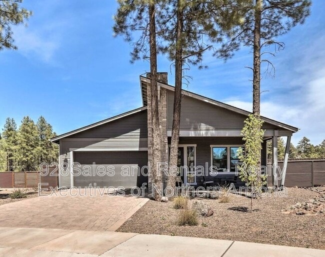 Building Photo - 3500 W Altair Way