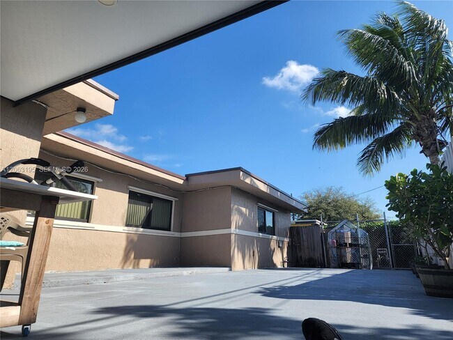 Building Photo - 3760 NW 197th St