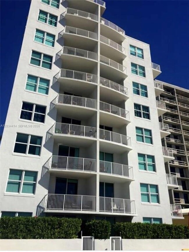 Building Photo - 3180 SW 22nd Terrace