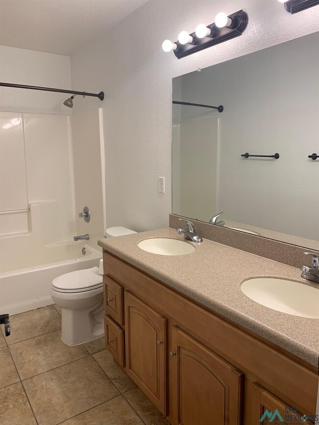 Building Photo - 3005 Fred Daugherty Dr