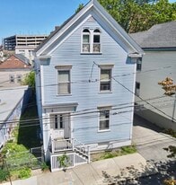 Building Photo - 23 Hanover St