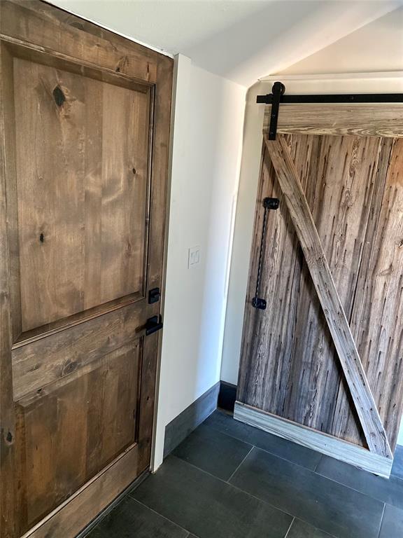 Building Photo - 305 Hall St