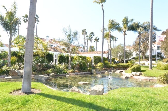 Building Photo - Beautiful Remodeled 2 Bed 2.5 Bath Condo in Pacific Ranch