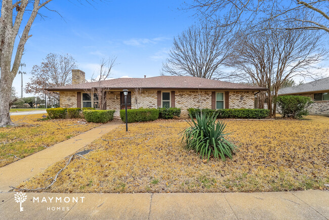 Primary Photo - Charming Brick Home in Desoto, TX