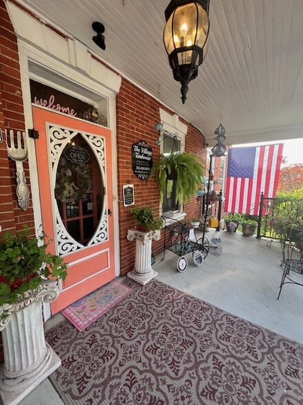 Town of West Point - The Village Teahouse - 1907 W Point Pike