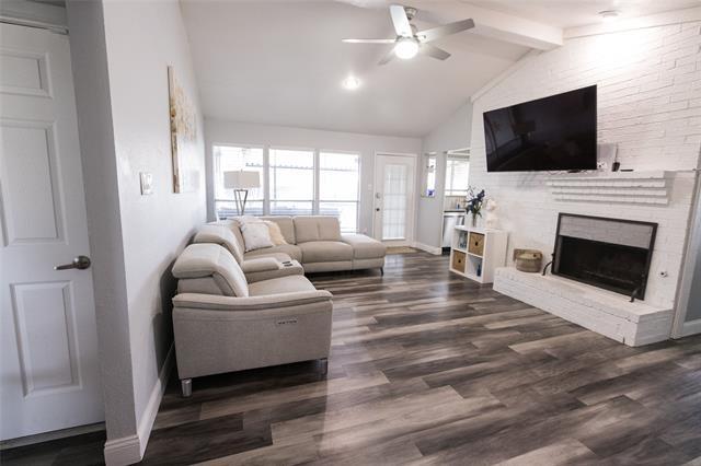 Building Photo - 2256 Big Bend Dr