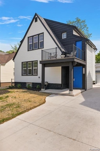 Primary Photo - 310 E Harry Ave