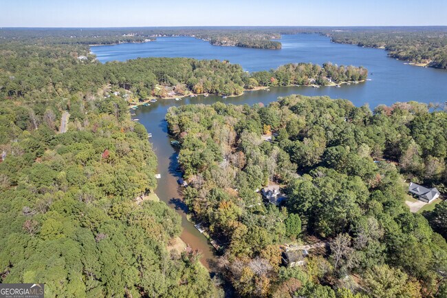 Building Photo - 248 W River Bend Dr