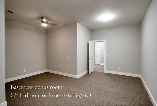 Building Photo - 424 36th Ave N