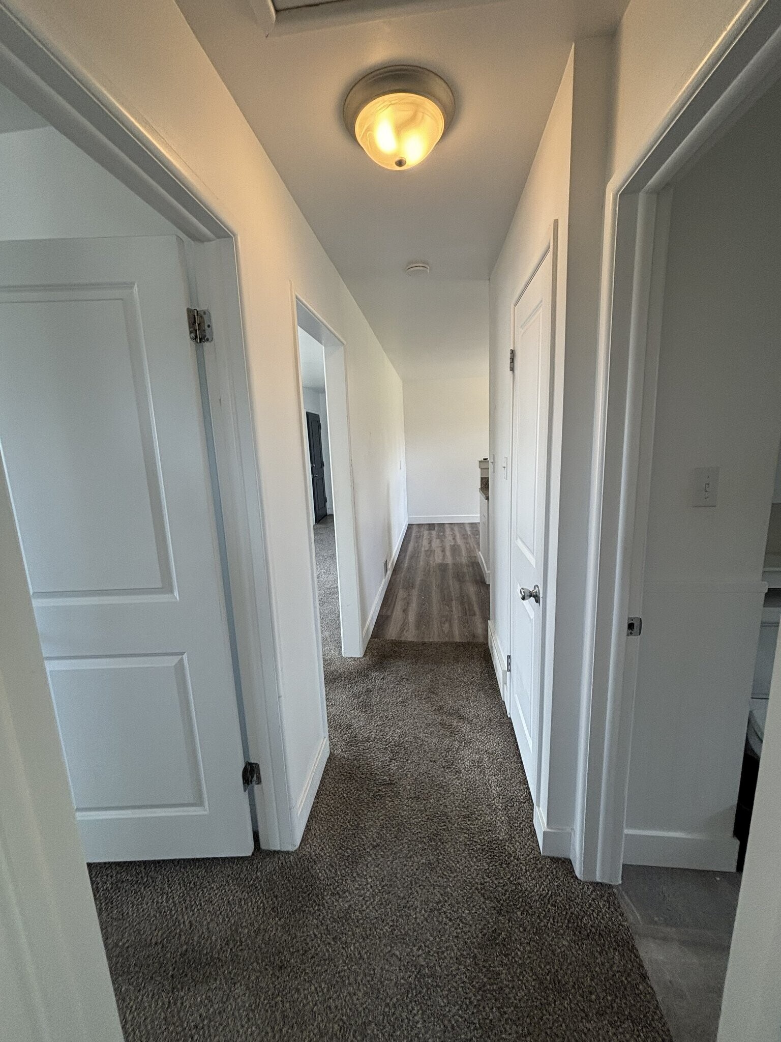 Building Photo - 309 E 4475 S