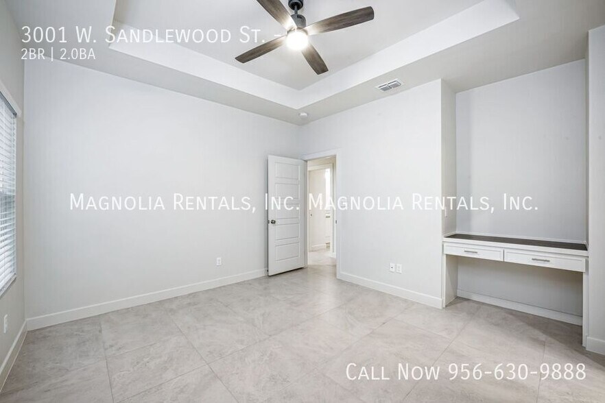 Building Photo - 3001 W Sandlewood St
