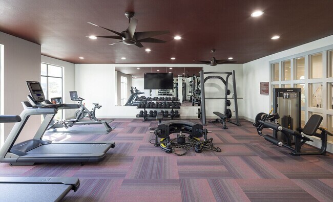 Building Photo - Move In & Save: 8 Weeks Free Rent + Gift C...