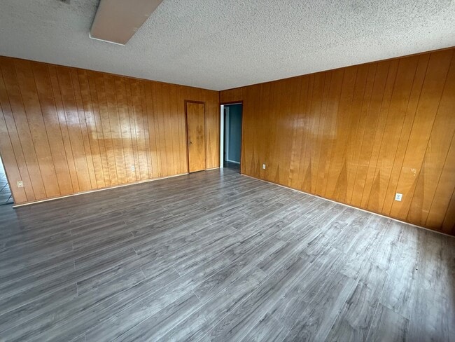 Building Photo - 713 FM 153