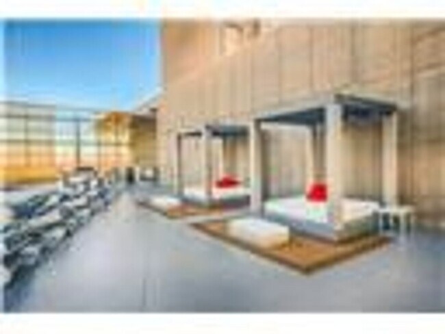 Building Photo - Beautiful 1-bed condo available at Veer