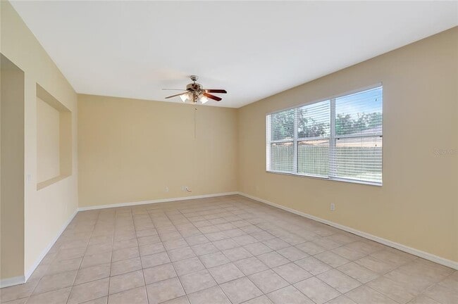 Building Photo - 6767 Waterton Dr