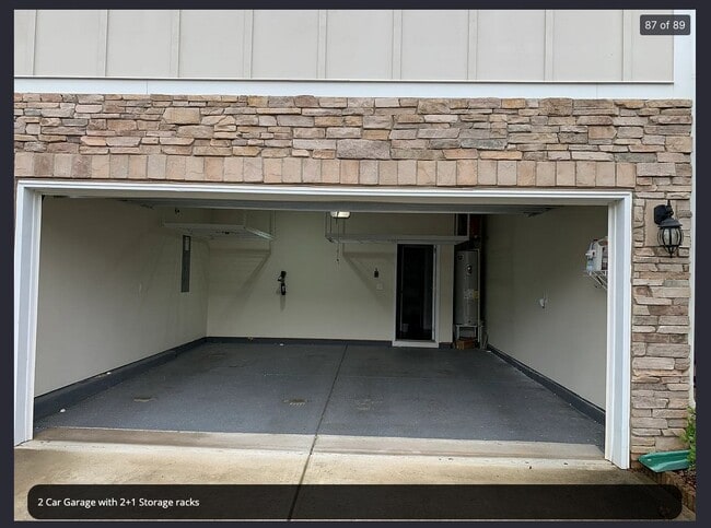Building Photo - 1464 Bramblewood Dr