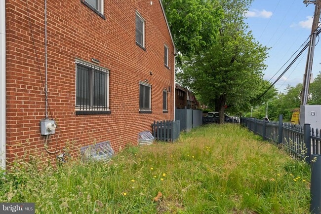 Building Photo - 4314 Wheeler Rd SE