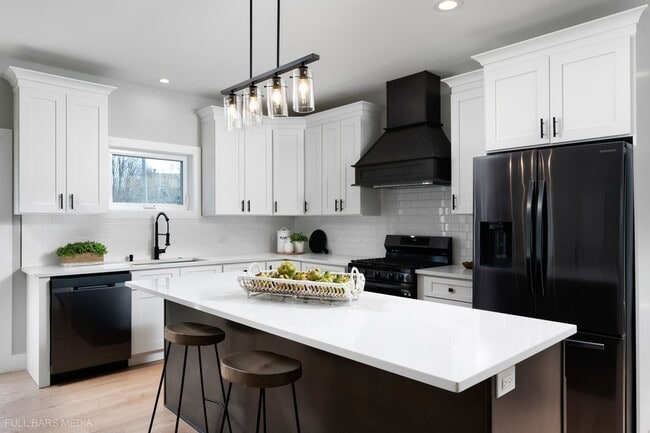 Building Photo - 4019 Faith Ln