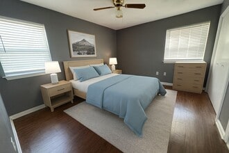 Building Photo - KIL4300-BH