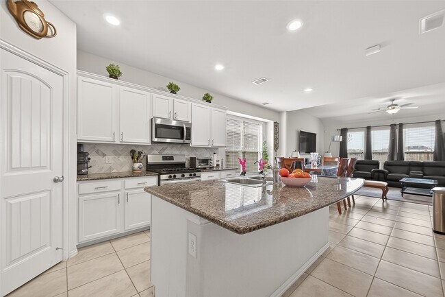 Building Photo - 3510 Lark Ascending Ln