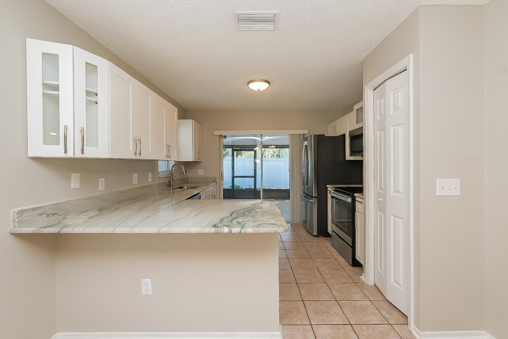 Building Photo - 8749 Morrison Oaks Ct