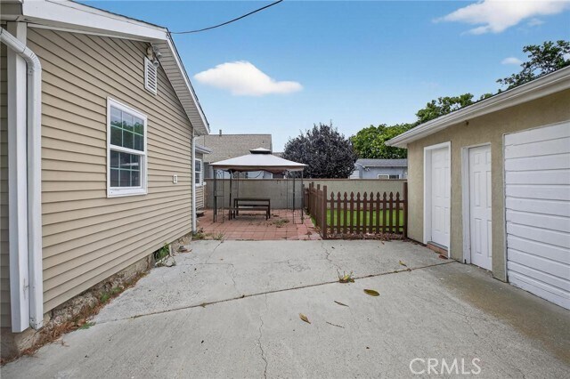 Building Photo - 2276 Del Amo Blvd