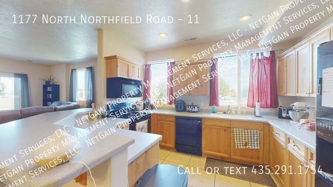 Building Photo - 1177 N Northfield Rd