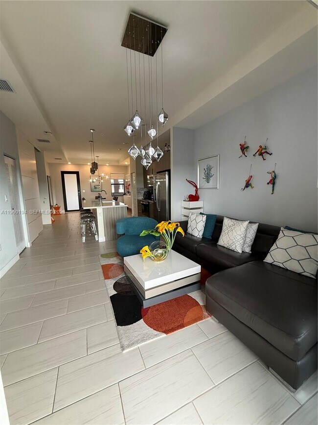 Building Photo - 7815 NW 104th Ave