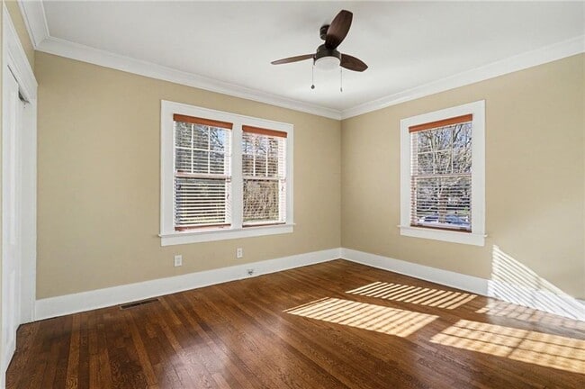 Building Photo - 39 Alden Ave NW