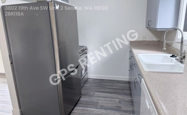 Building Photo - 3802 19th Ave SW