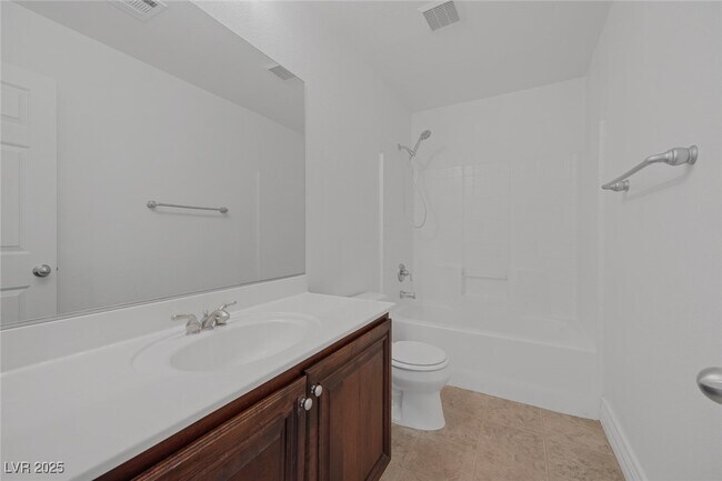 Building Photo - 155 Water Hazard Ln