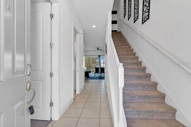 Building Photo - 236 Captiva Dr