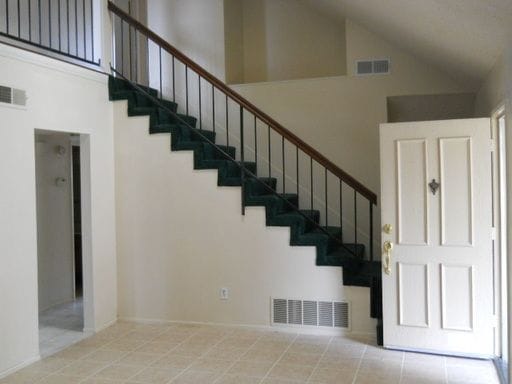 Building Photo - 12760 Sunnymeadows Dr