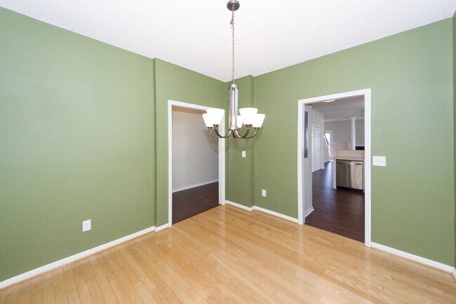 Building Photo - 3 Bedroom 3 Bath Single Family Home in Bridges of Summerville - Summerville