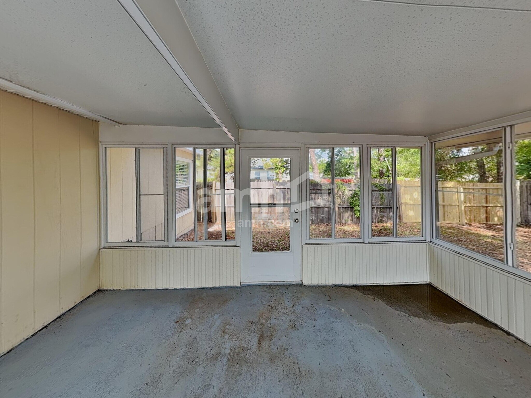 Building Photo - 9051 Rockpond Meadows Dr